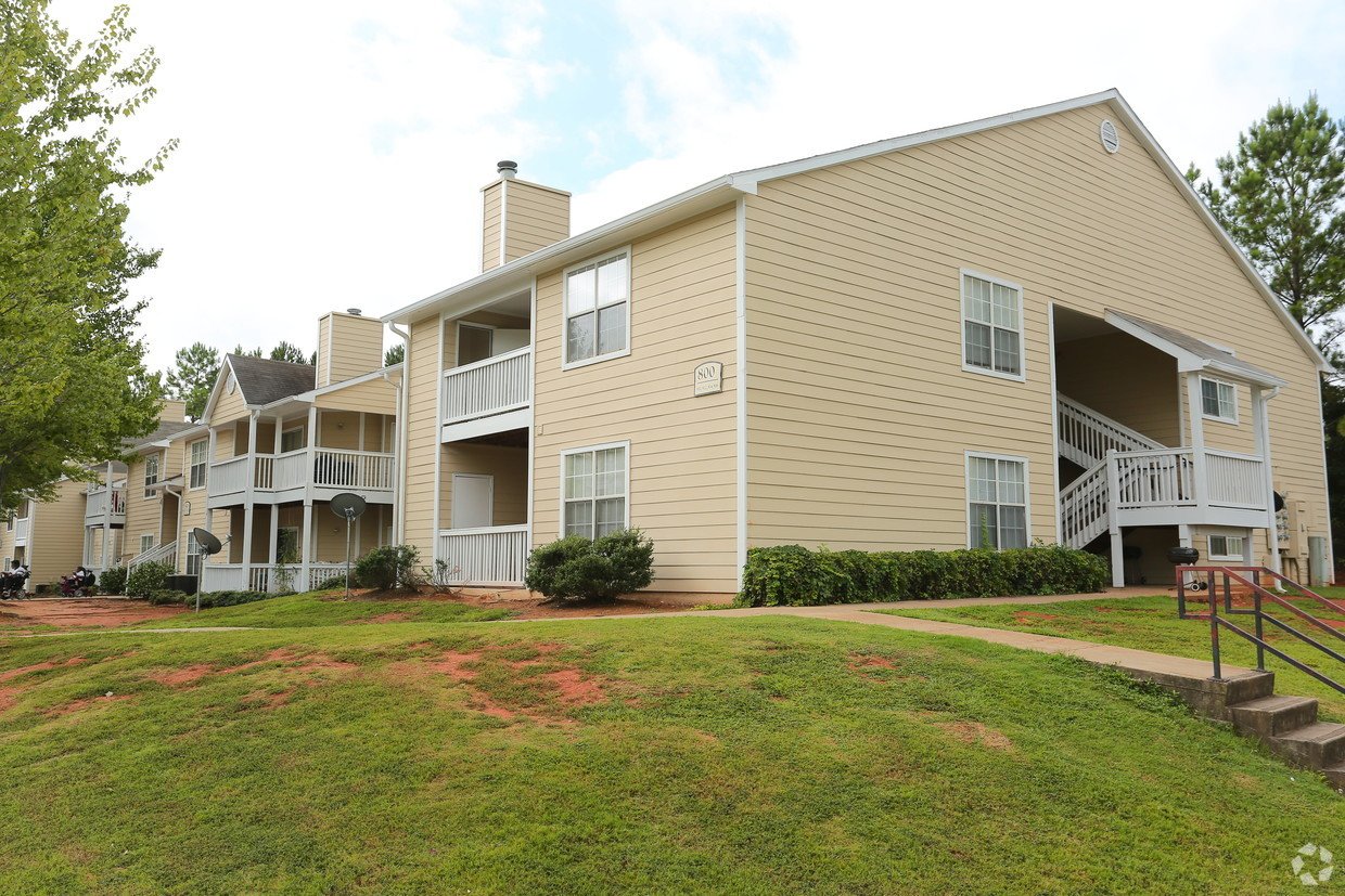 Praxis Capital Real Estate Investment Company Bristol Creek